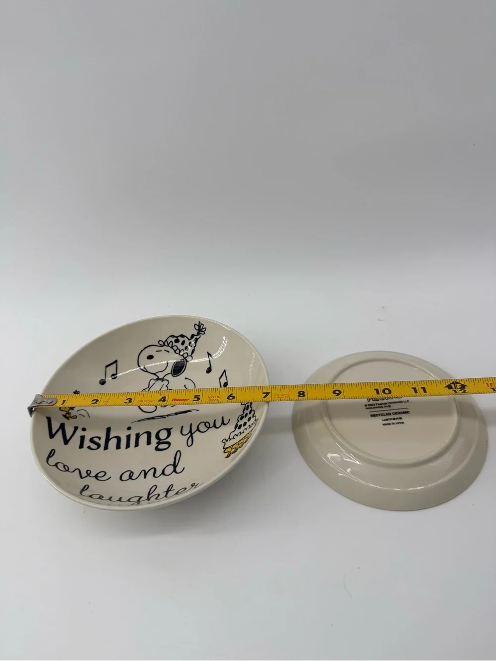 Peanuts Cream and Black Snoopy 'Wishing You Love and Laughter' Dinnerware Plates